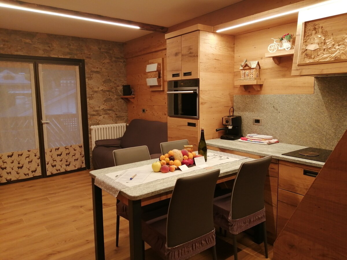 Chalet Luxury in centro Aprica