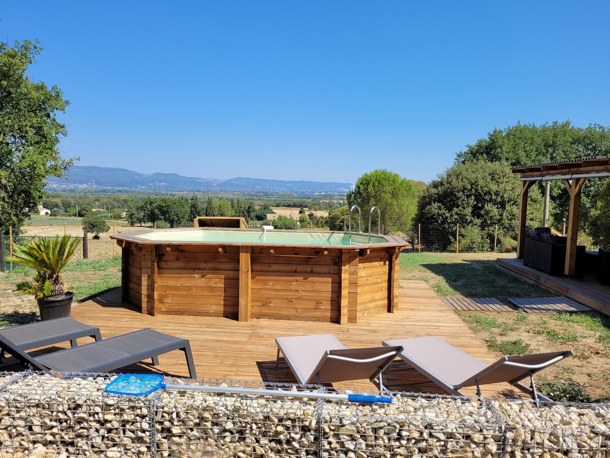 Les Chênes Verts, Maison avec piscine