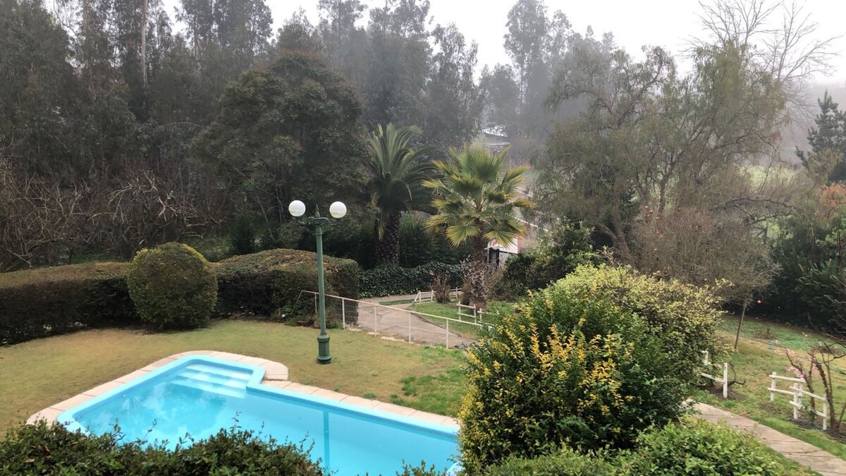 Casa con vistas junto al río Maipo