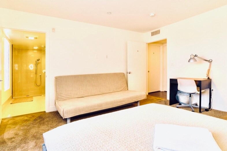 Stilysh master bedroom in Melrose and Hollywood