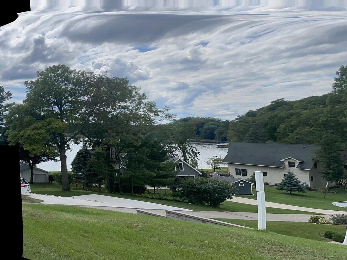 Stoney Ridge on Blue Lake -lake views