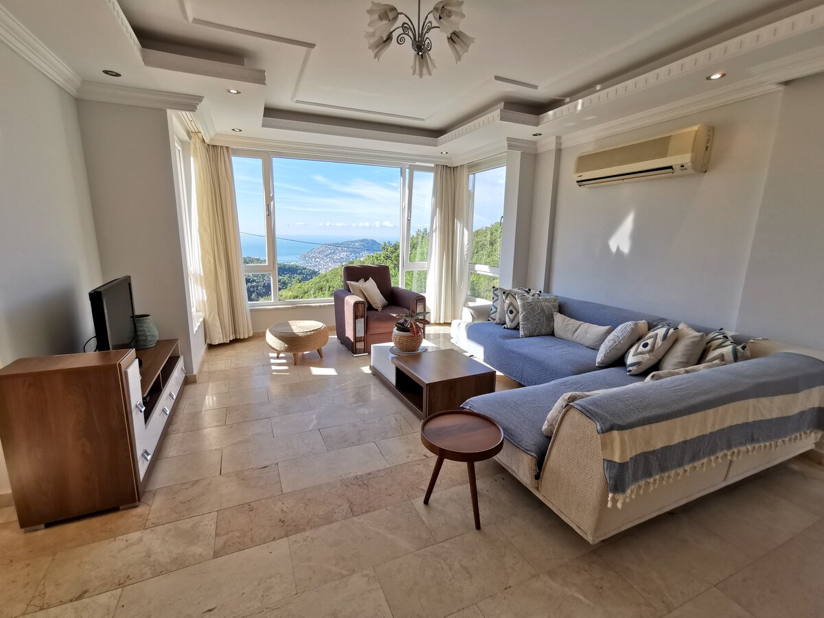 Luxury Villa, Private Pool, Jacuzzi & Sea Views