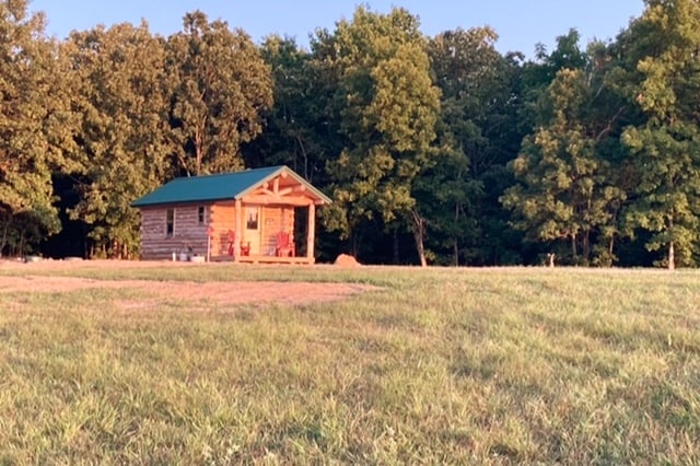 Ridge Top Meadows Guest Cabin