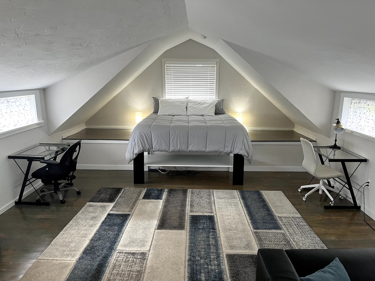 美丽、一间卧室、现代风格的马车房