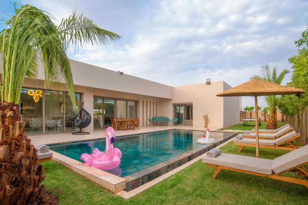 Villa Nahil’s Garden avec piscine privée/chaufée