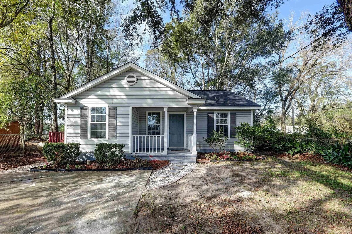 Comfy Southern Charm 2BR 1BA near FAMU/FSU campus