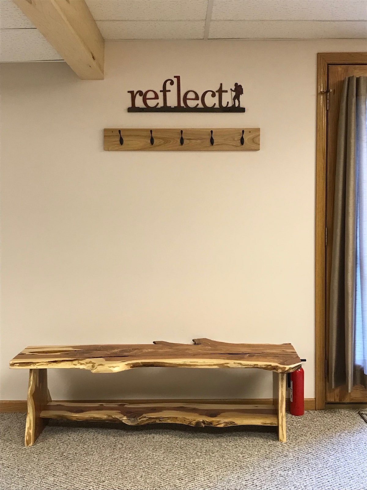 Peaceful guest suite at Fern Creek Retreat