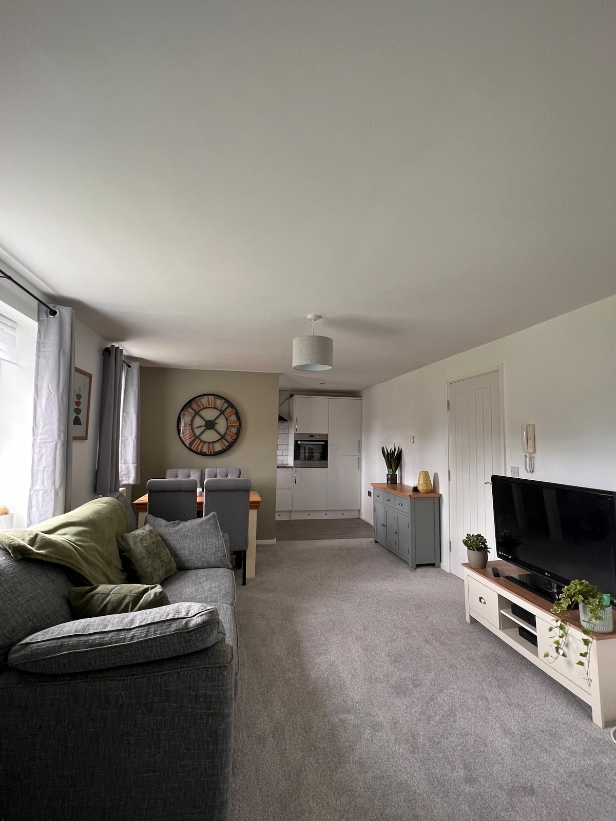 2 Bed Flat - Newcastle