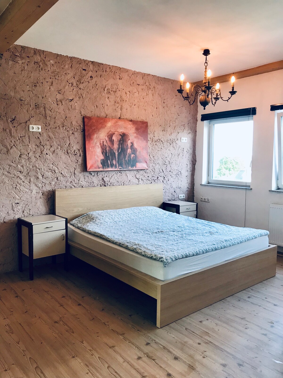 Spacious studio near hiking trails and Luxembourg