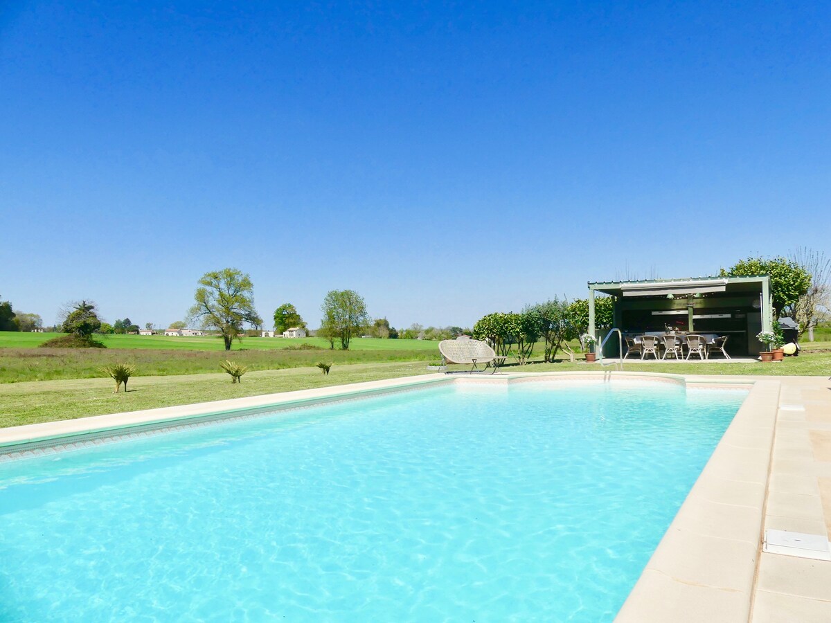 Beautifully renovated old Hunting Lodge