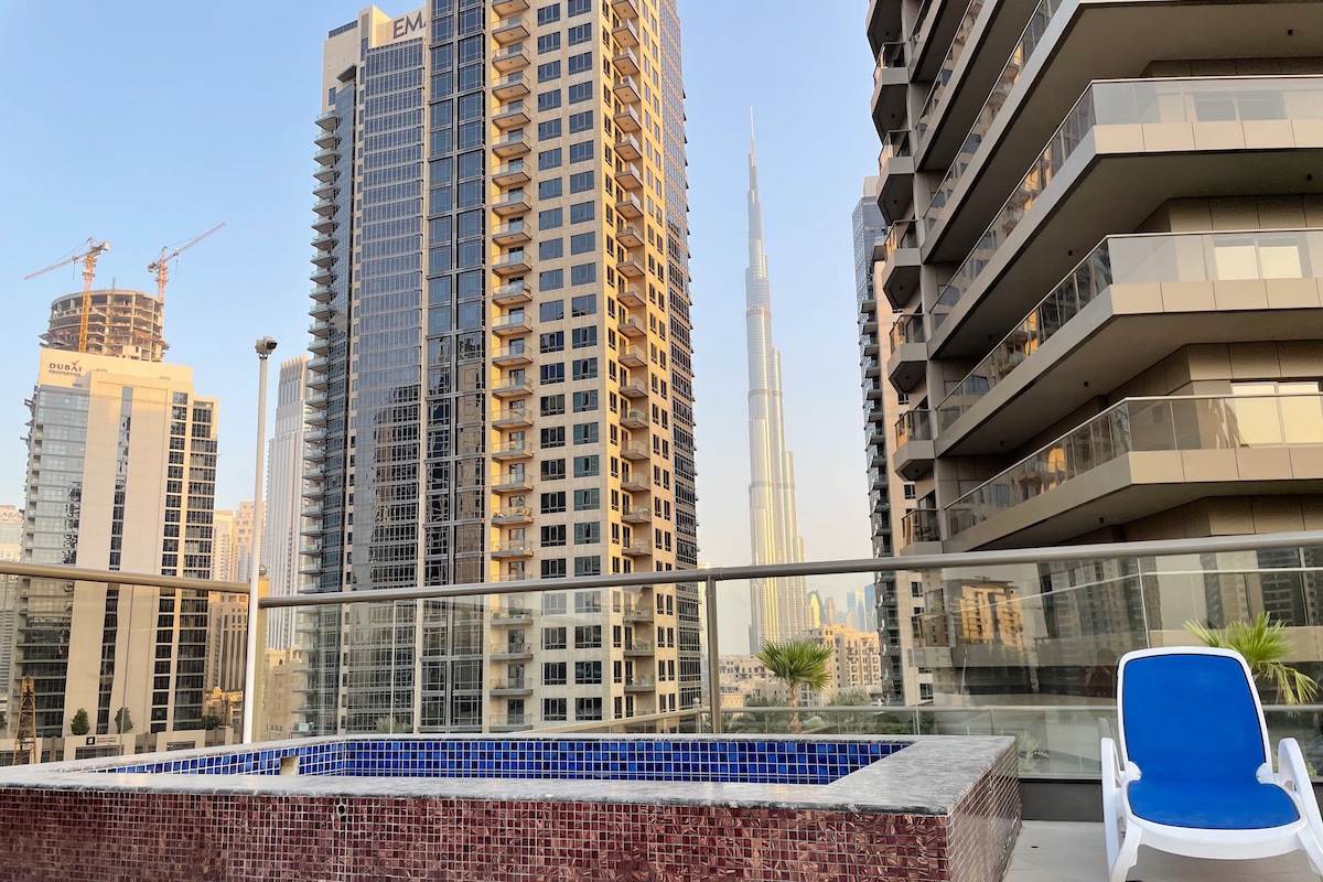 迪拜购物中心和哈利法拉（ Burj Khalifa ）附近的单床公寓