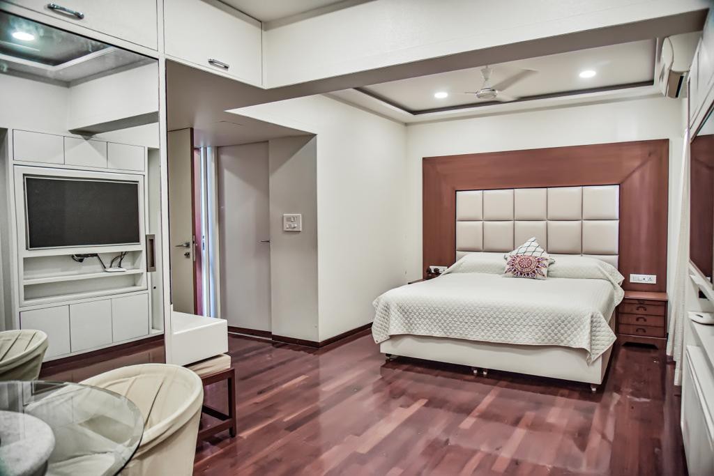Relax with family at our 2bhk luxury apartment,