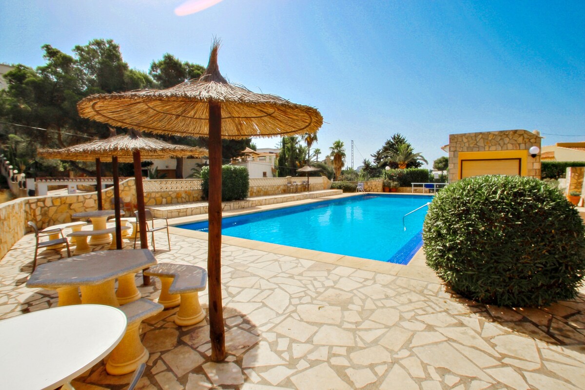 Magdalena - holiday bungalow with pool in Teulada