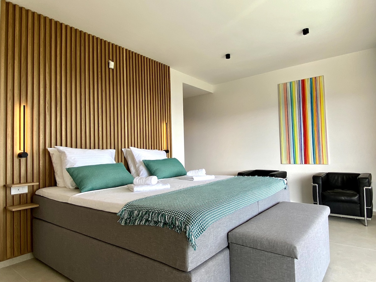 Luxury 5* Villa Pool & Seaview- Lavender Boka Hill