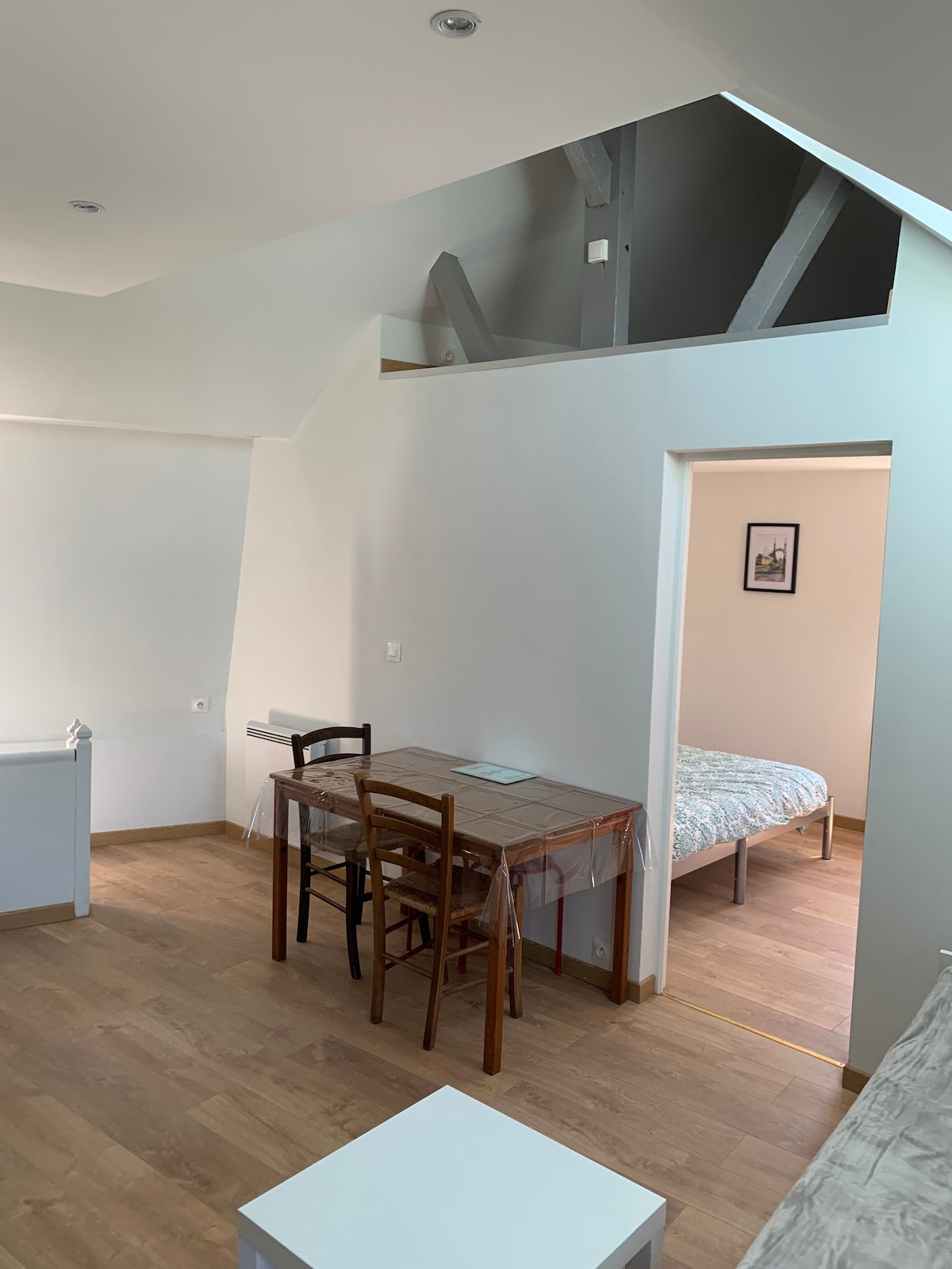 Appartement Neuf :
1 chambre 1 séjour