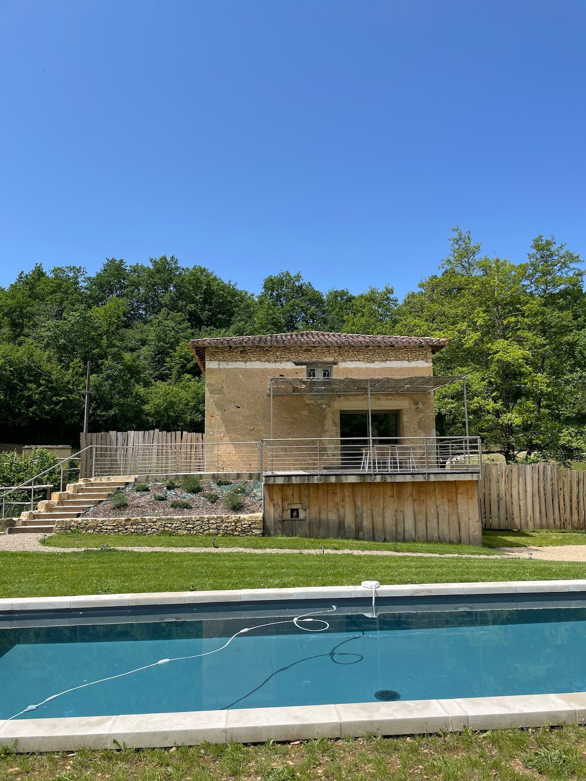 Le Moulin gîte climatisé Périgord piscine privée