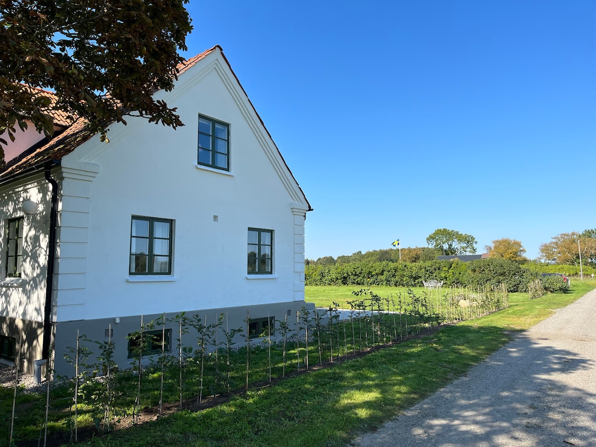 Österlen Country House  - 2km to Sandhammaren