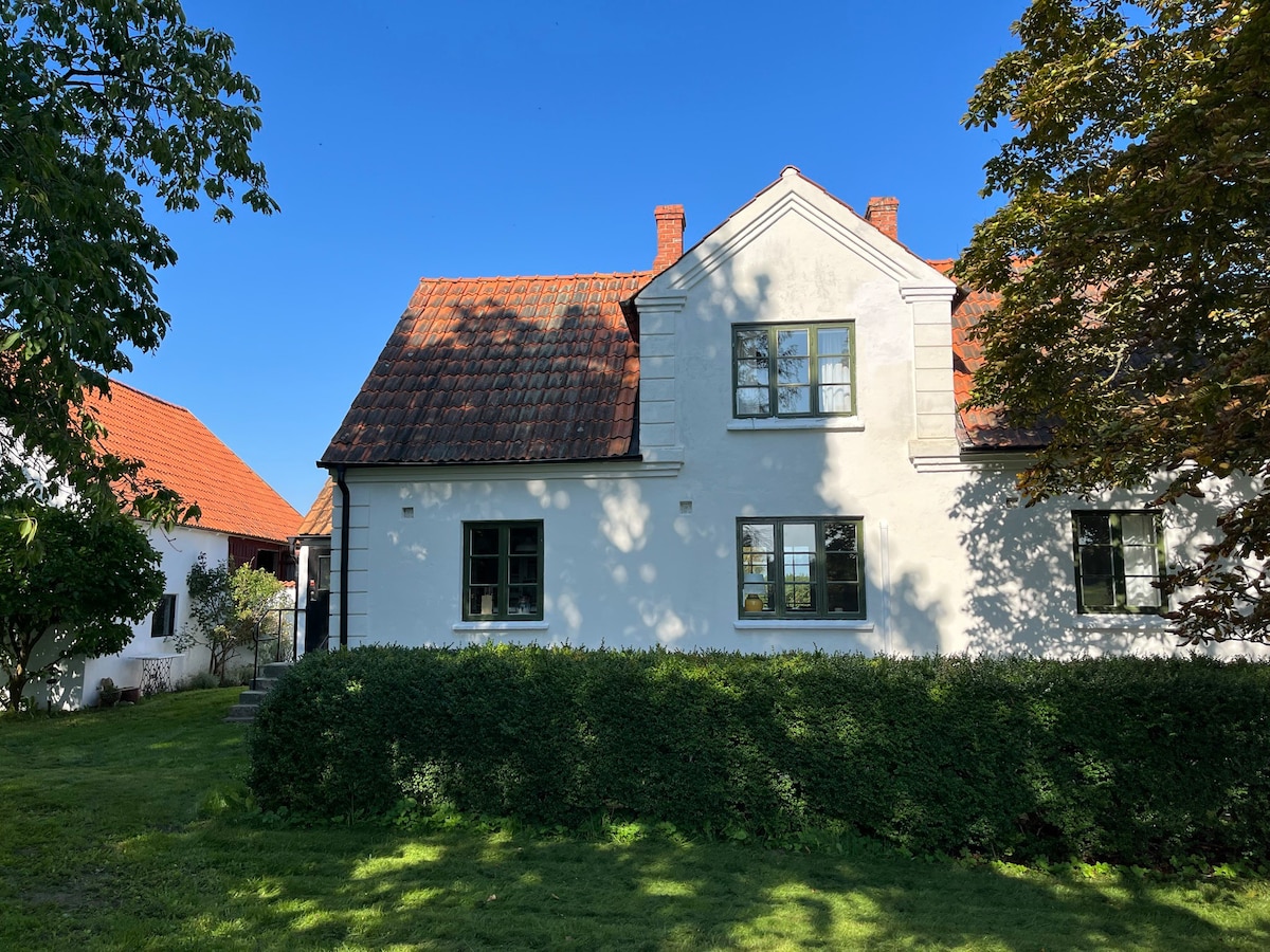 Österlen Country House  - 2km to Sandhammaren