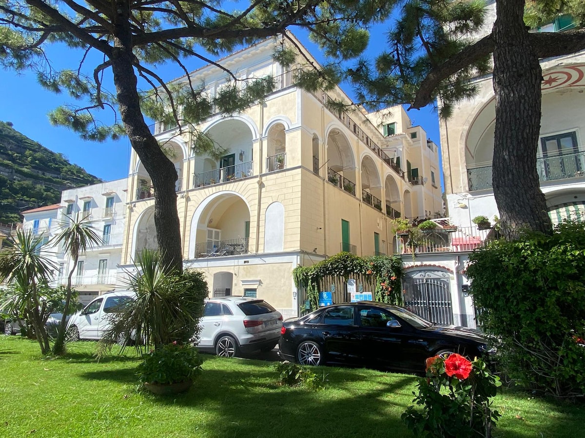 SEA VIEW-Amalfi Coast Boutique Apart. Acquamarina