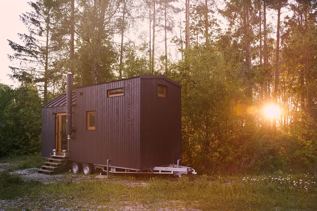 Mysigt tiny house nära natur och vatten.