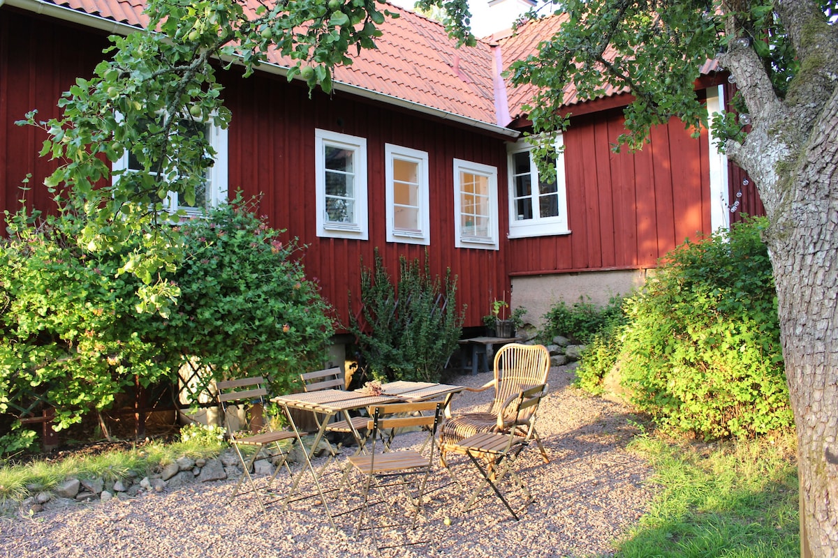 Charmantes Sommerhaus beim Vättern