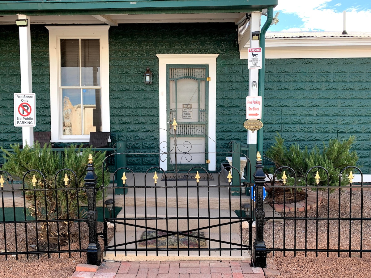 1885 Thomas Fitch Attorney Home .5 block Allen St.