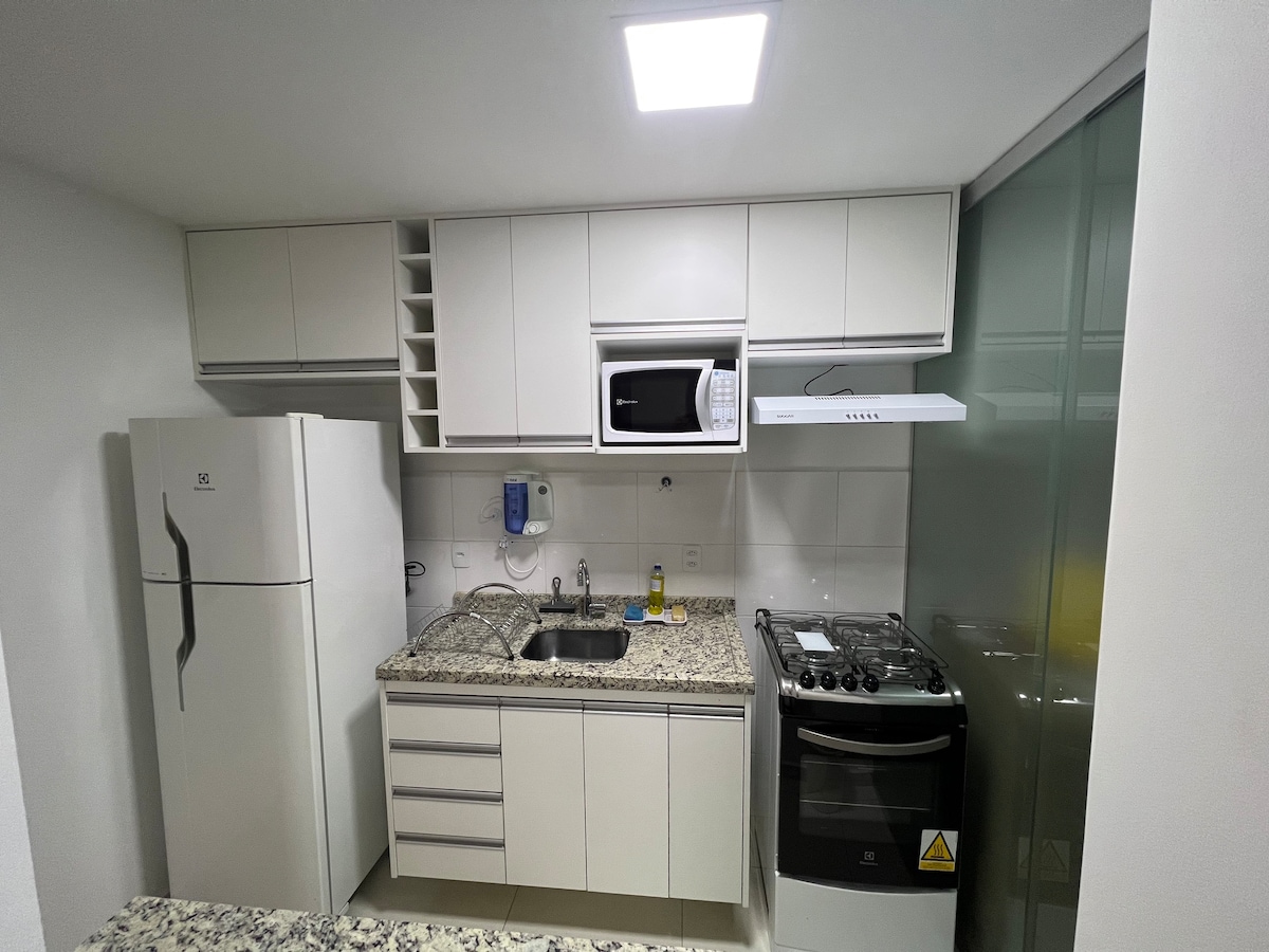 Apartamento novo no jardim do lago.