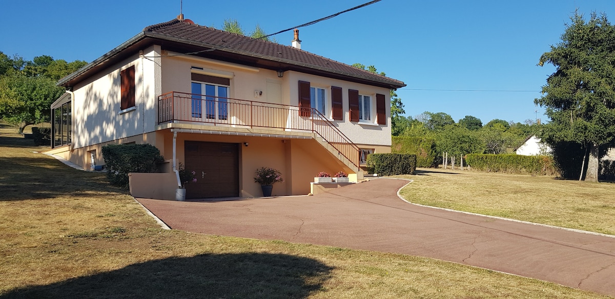 Pavillon au coeur de la campagne