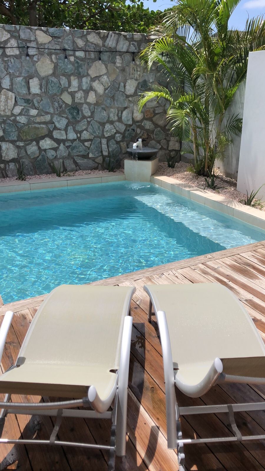 One bedroom villa with private pool 10min/airport