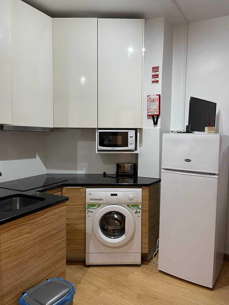 Apartamento T1 São Martinho