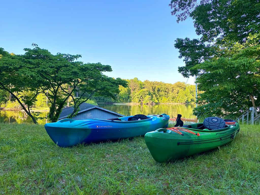 2BR/2BA Waterfront Home w/Dock