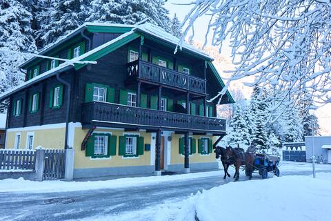 Private. Mountain. Escape. Chalet der Extraklasse
