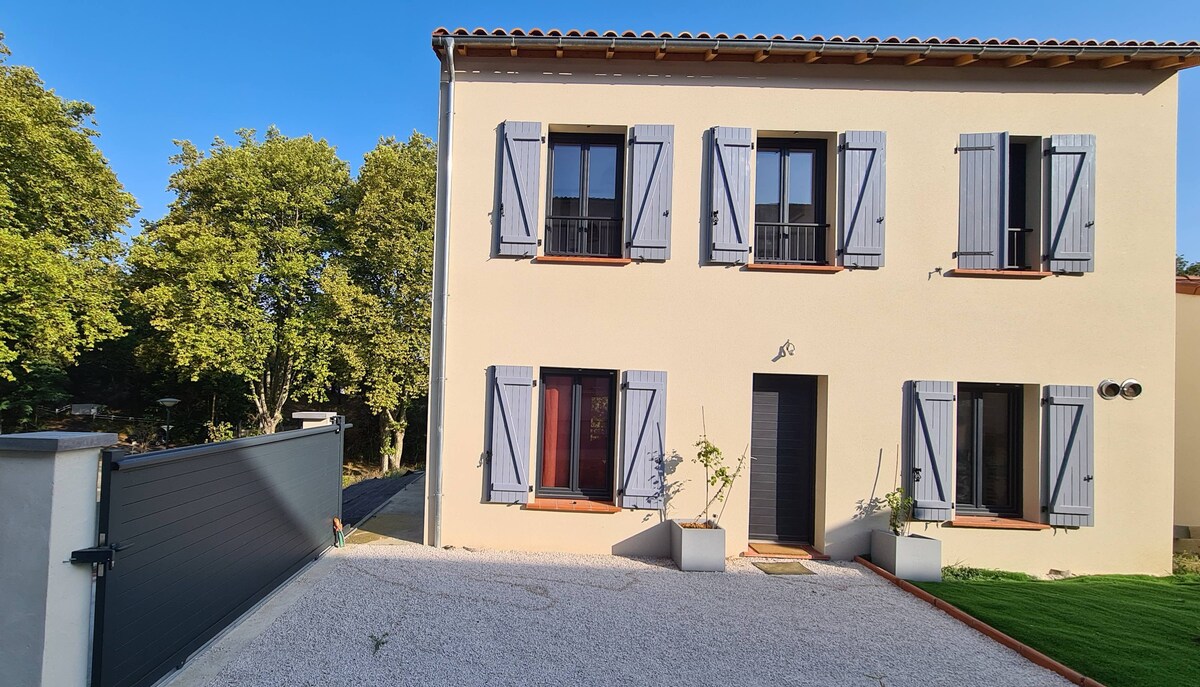 Agréable maison au calme à 500 m du Canal du Midi