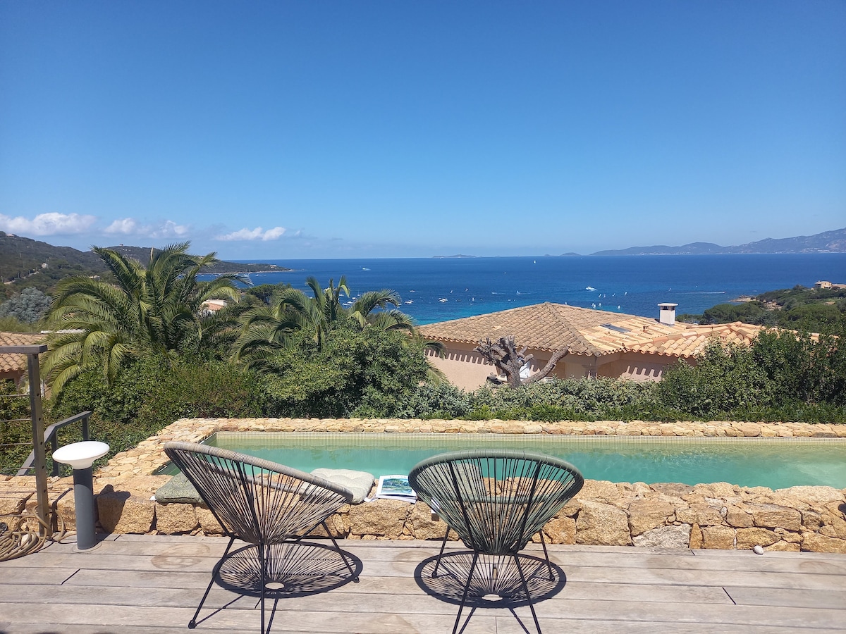 Magnifique villa vue mer avec piscine