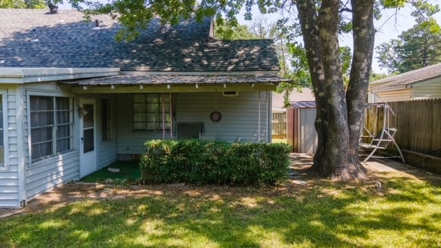 Cozy & Cheerful 4 Bedroom Home Near Downtown