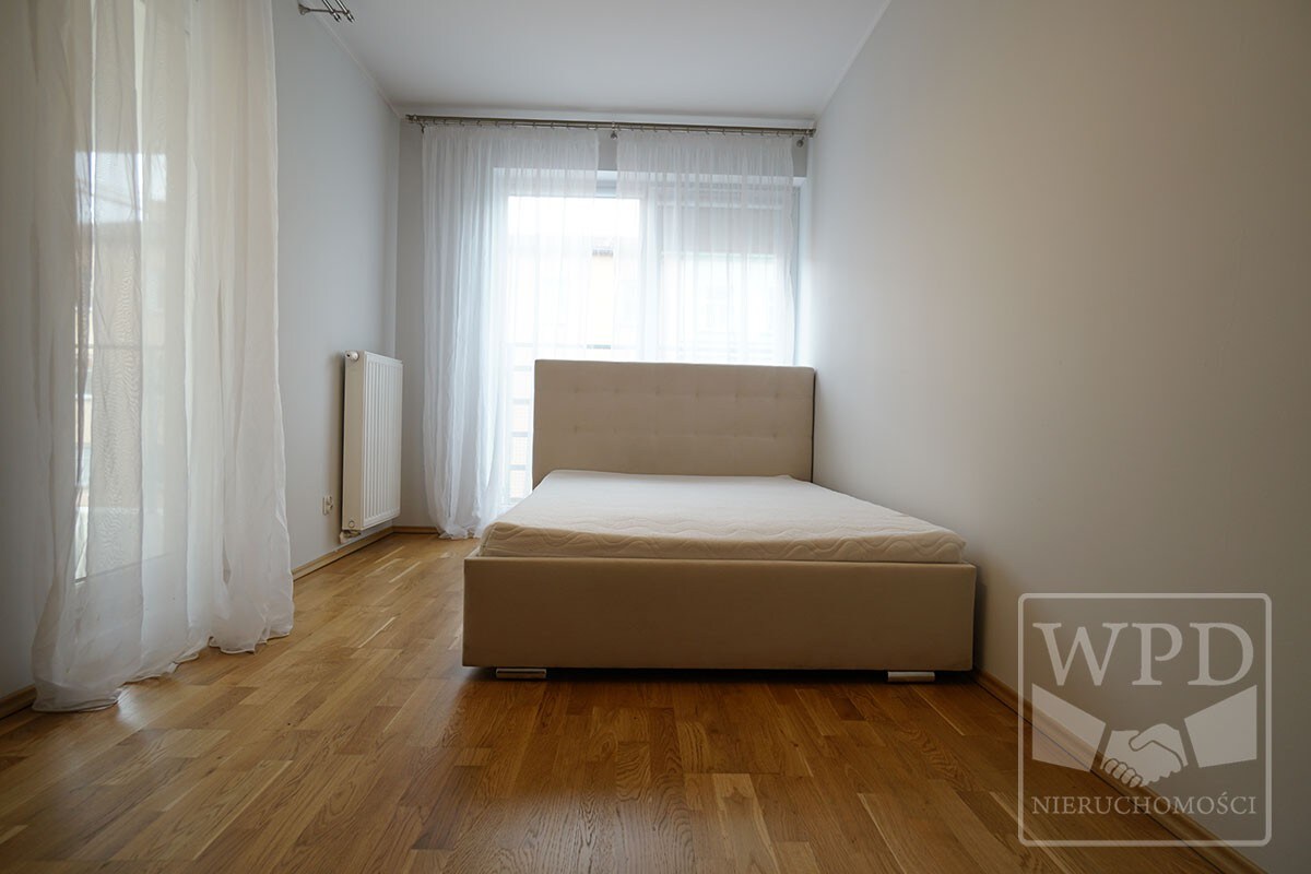 Big Apartment - OLD TOWN - 3 Rooms - Parking