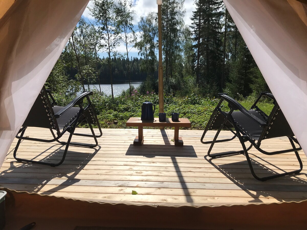 GLAMPING TENT, LAKE SHORE, indoor woodstove