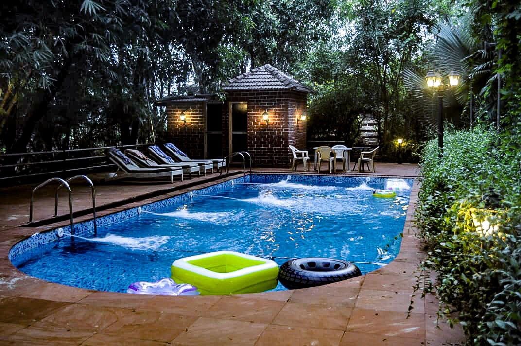 LsqRjFarms 3 Bhk with pool