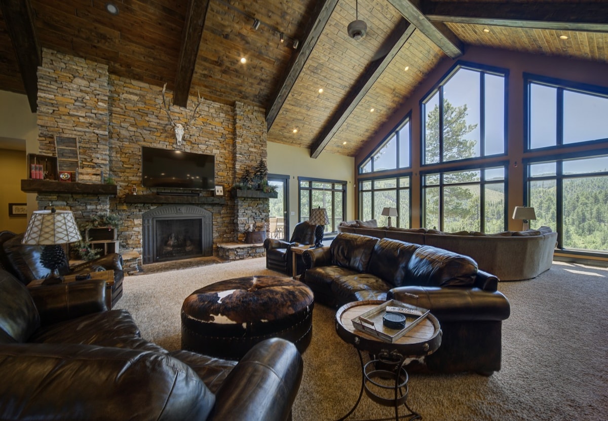 Trail Ridge Lodge, 7 bed 6.5 bath, Black Hills SD