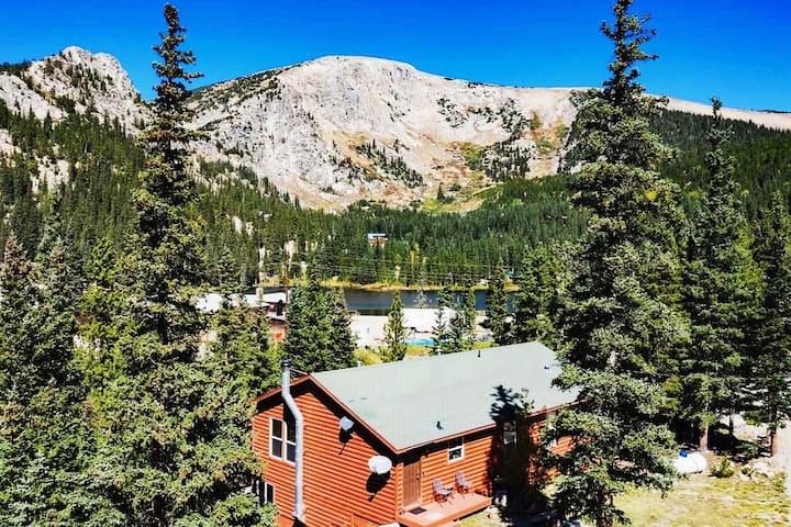 爱达荷泉 (Idaho Springs)的民宿