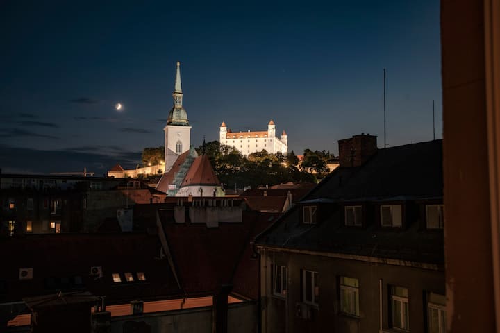 Bratislava的民宿