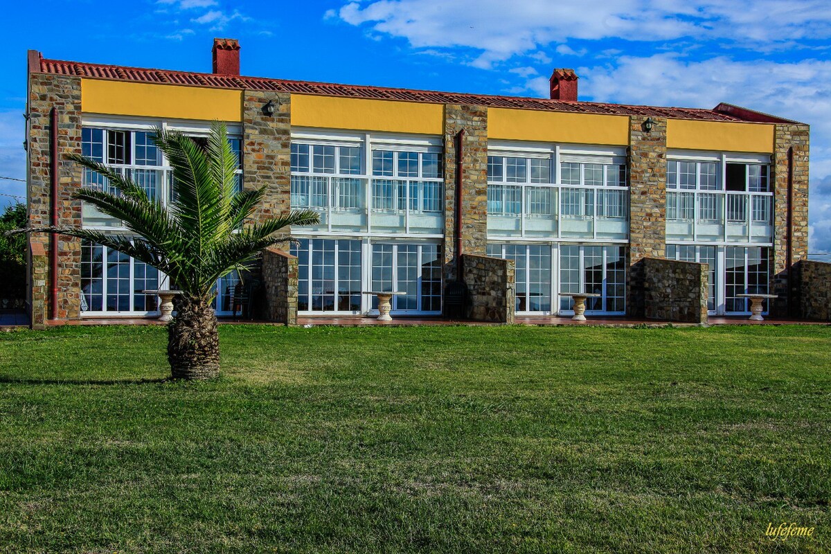 La Morada del Cabo Peñas公寓。El Faro 1