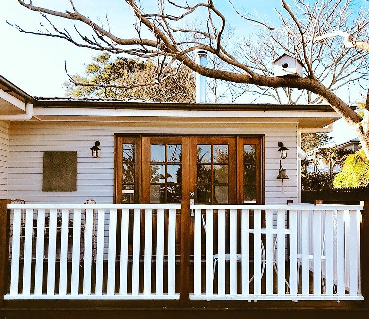 绿树成荫的图文巴（ Toowoomba ）美丽的2卧室乡村小屋