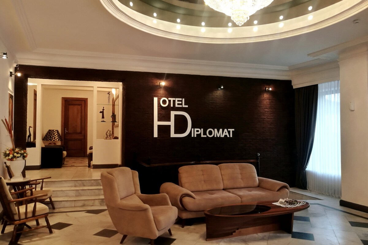 Hotel Diplomat Small Single Room