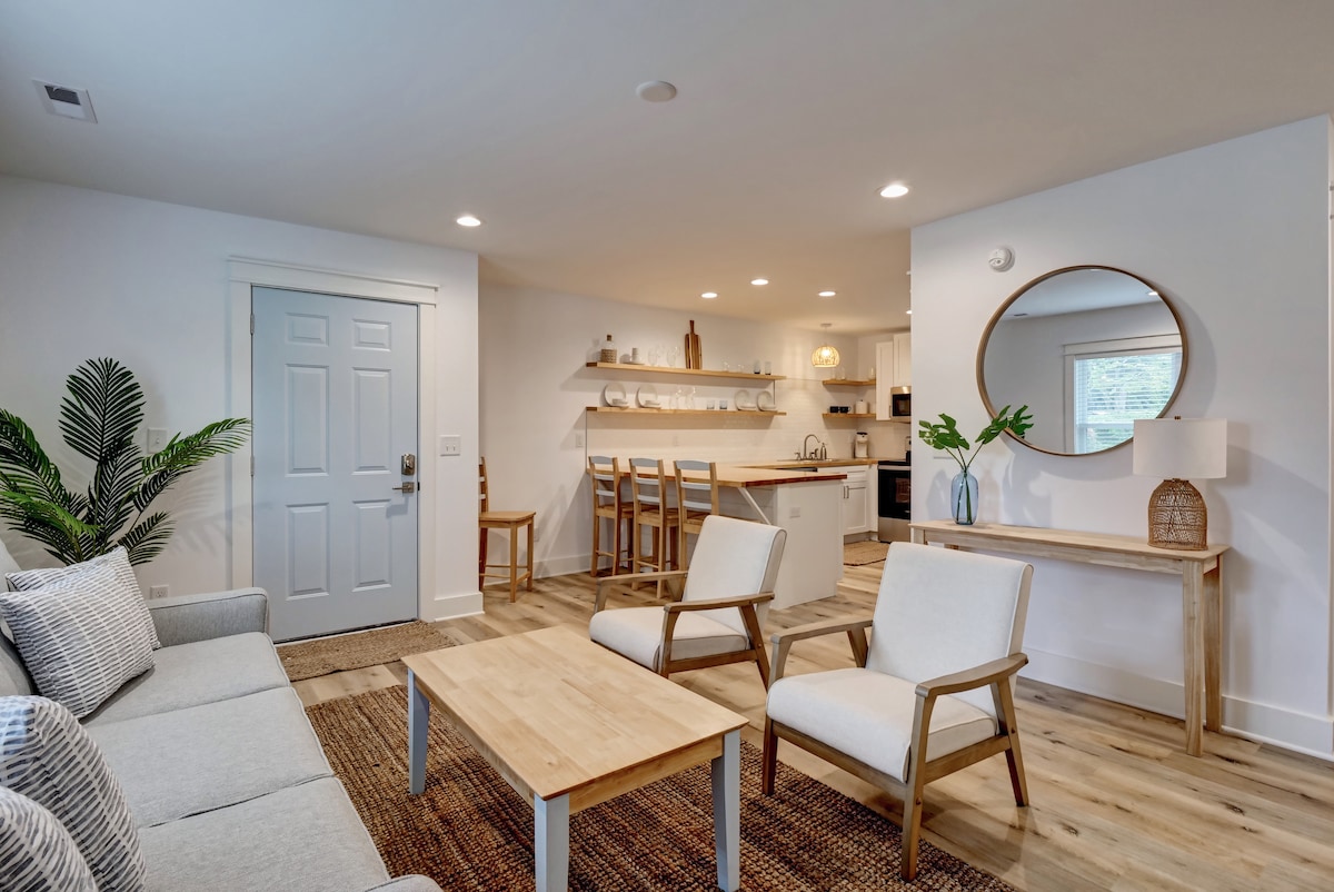 The Perfect Midtown Flat-Newly Renovated near UNCW