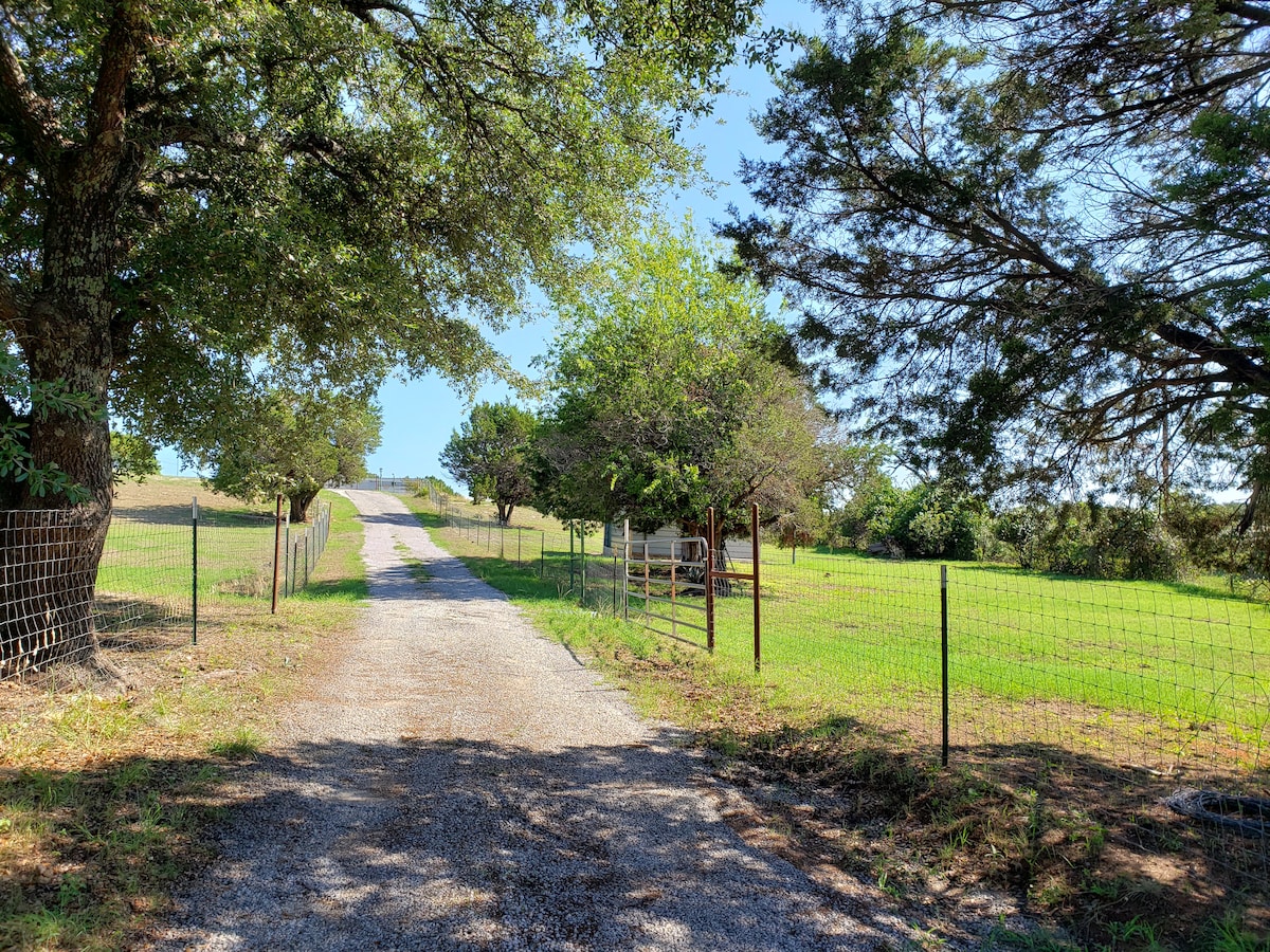 Thunder Ridge Country Living