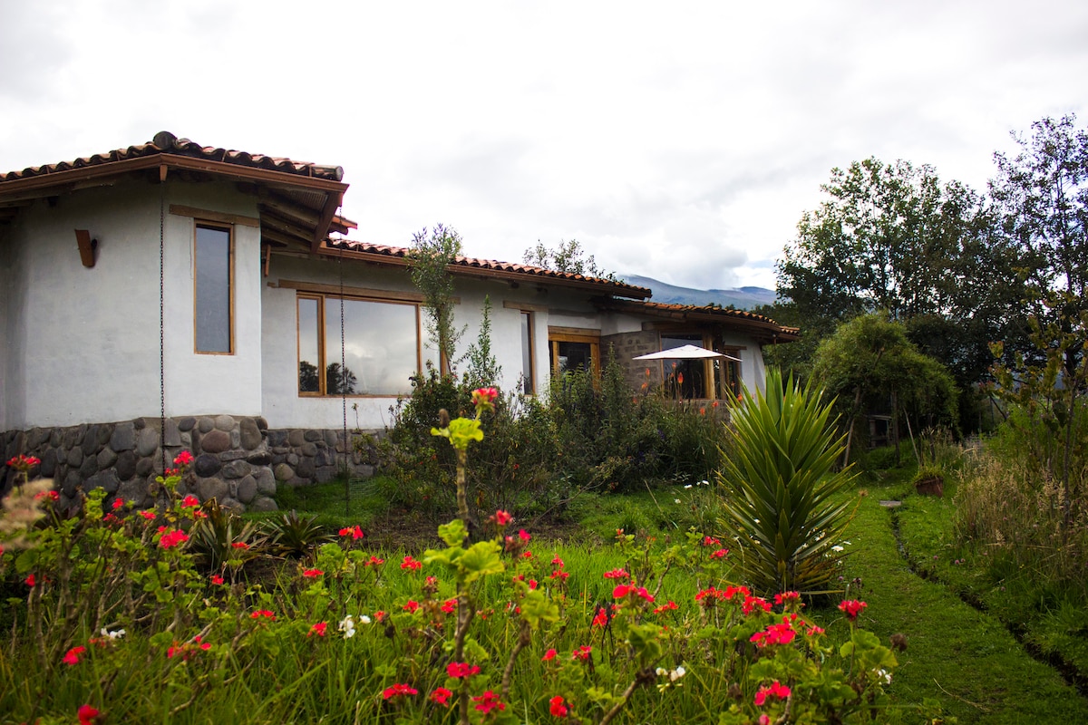 Comfortable rural house in the mountain (Atacazo)