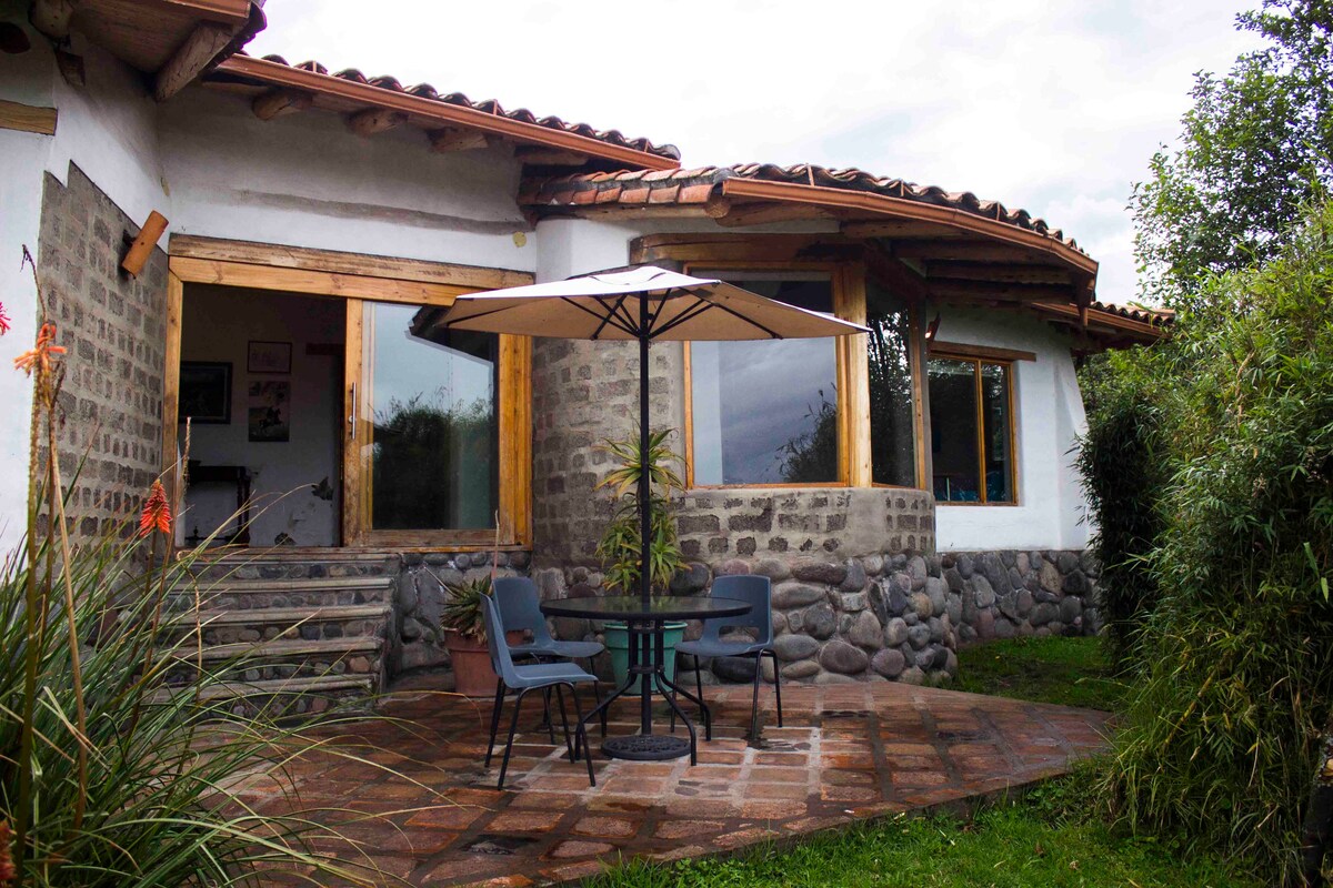 Comfortable rural house in the mountain (Atacazo)