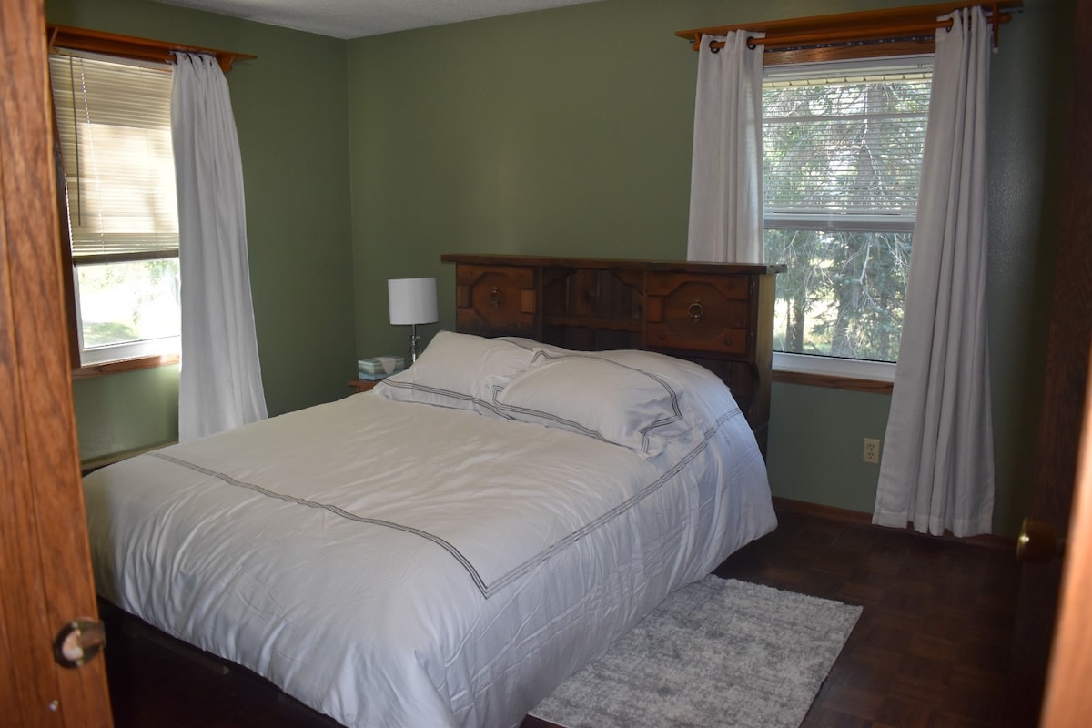 3-Bedroom Home on Active Bison Ranch