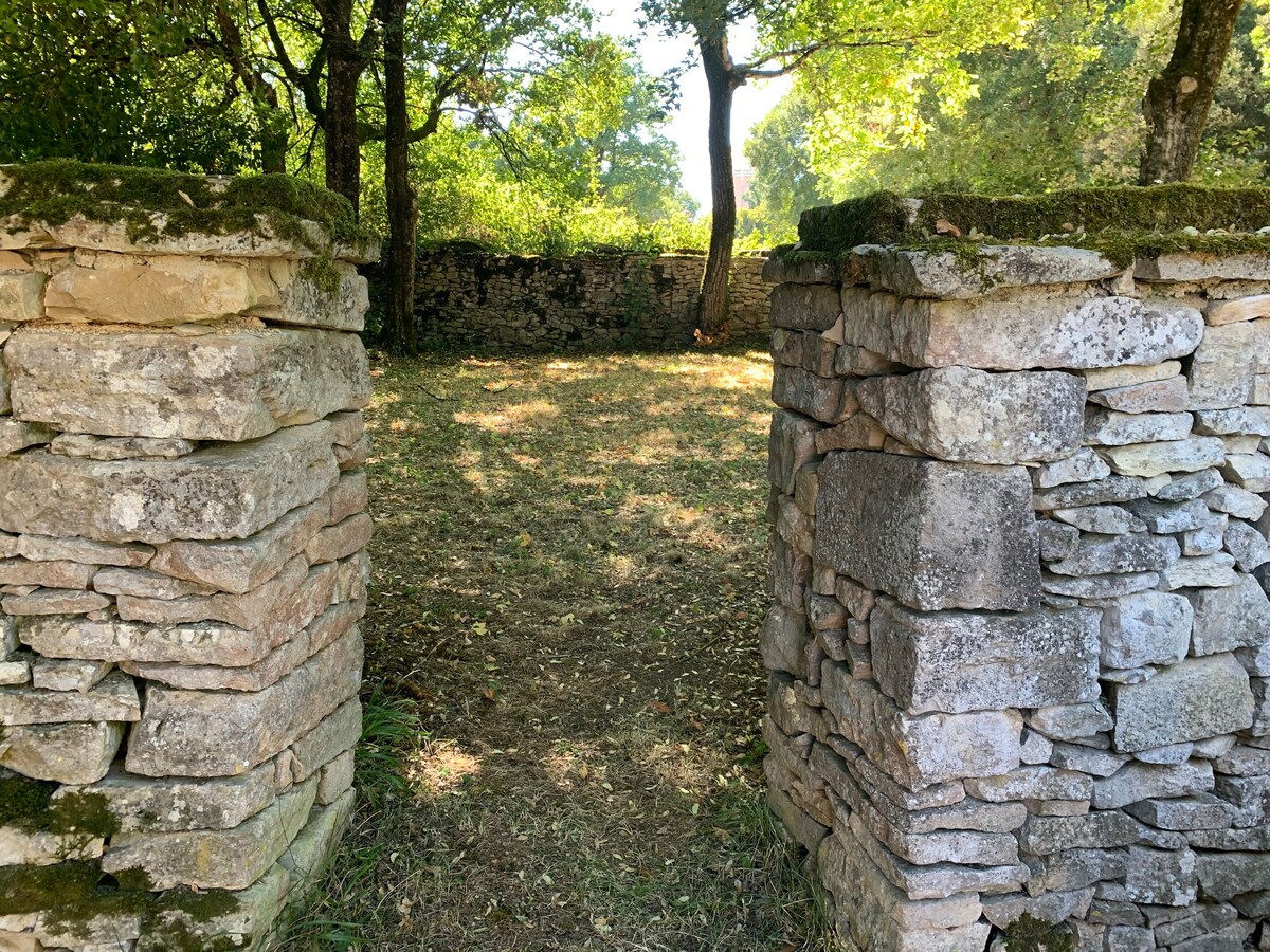 Gîte le Petit Fayolle - Petite maison chaleureuse